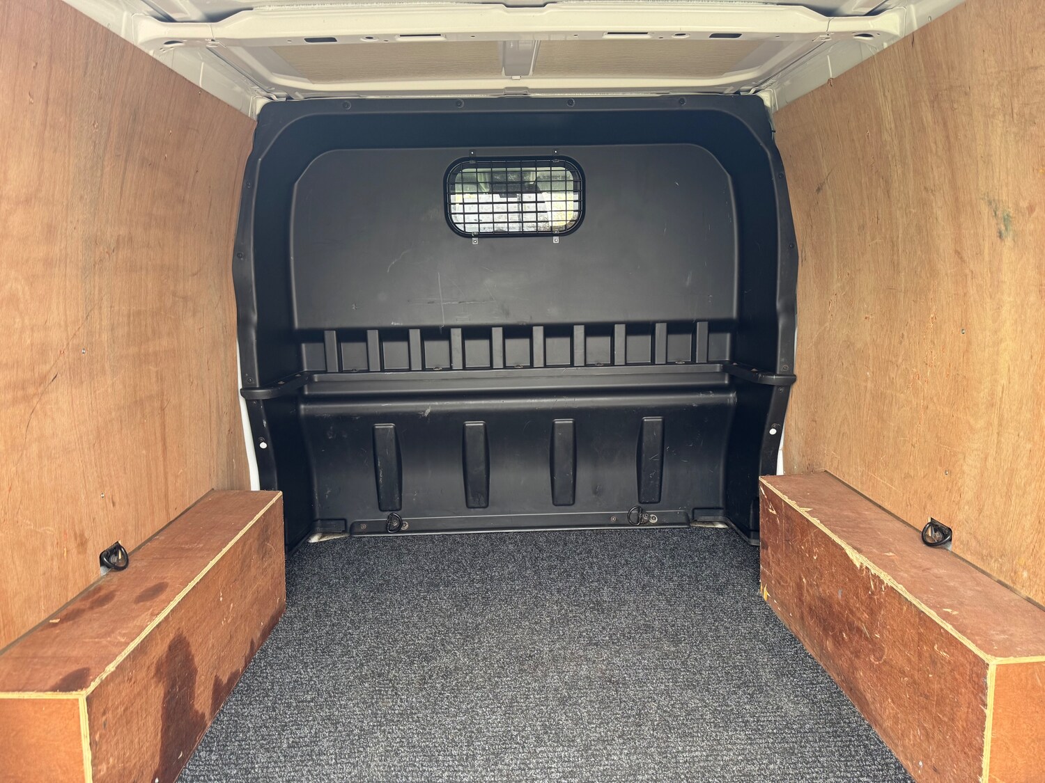 Used Ford Transit Custom 2020 for sale - 76730230: Photo 31