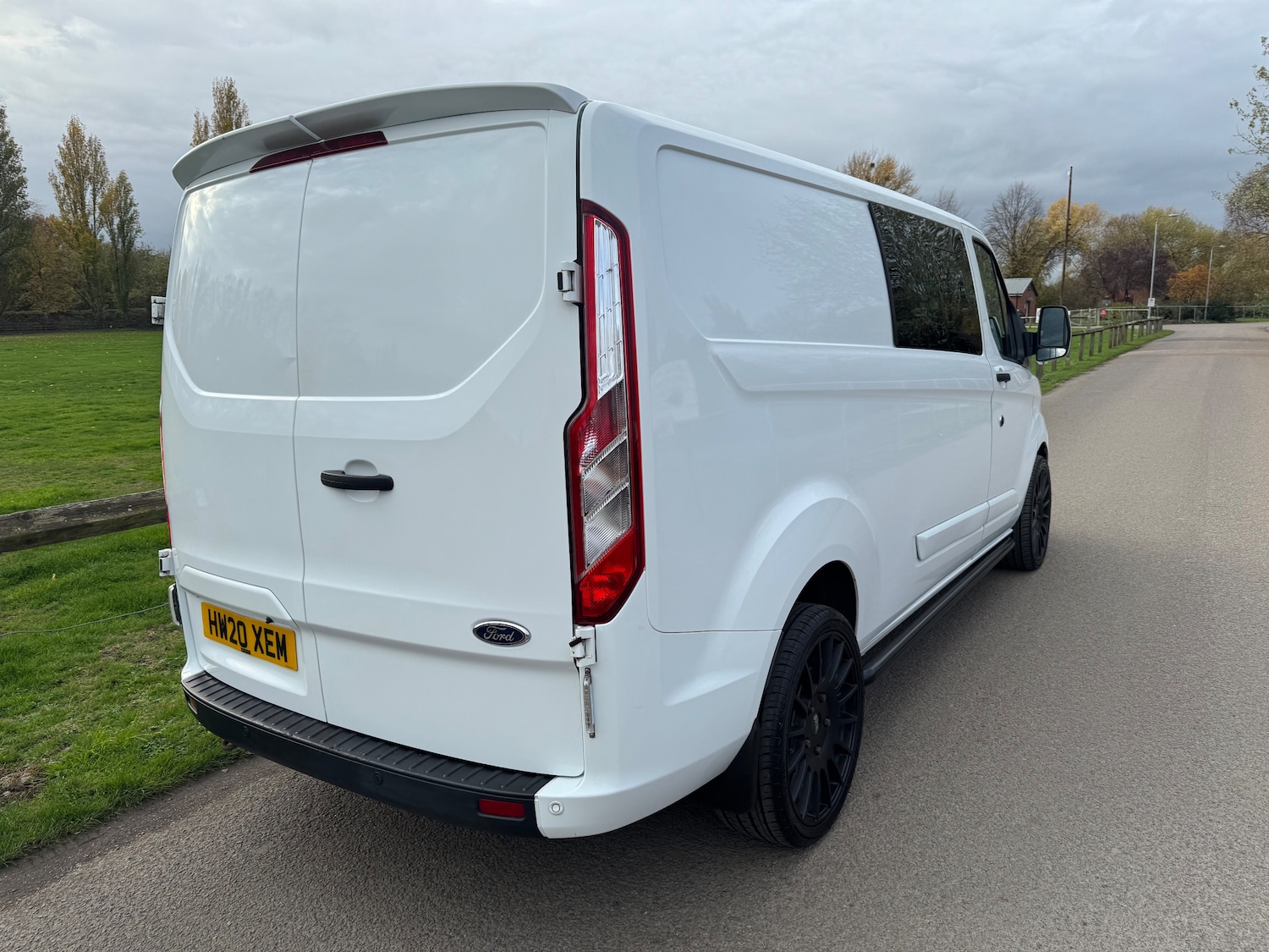 Used Ford Transit Custom 2020 for sale - 76730230: Photo 5