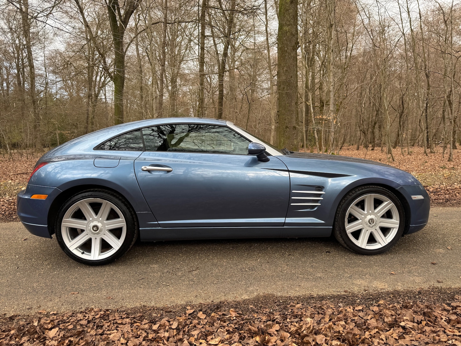 Used Chrysler Crossfire 2006 for sale - 78063574: Photo 3