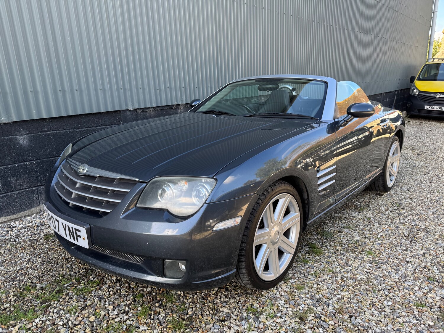 Used Chrysler Crossfire 2007 for sale - 76730234: Photo 11