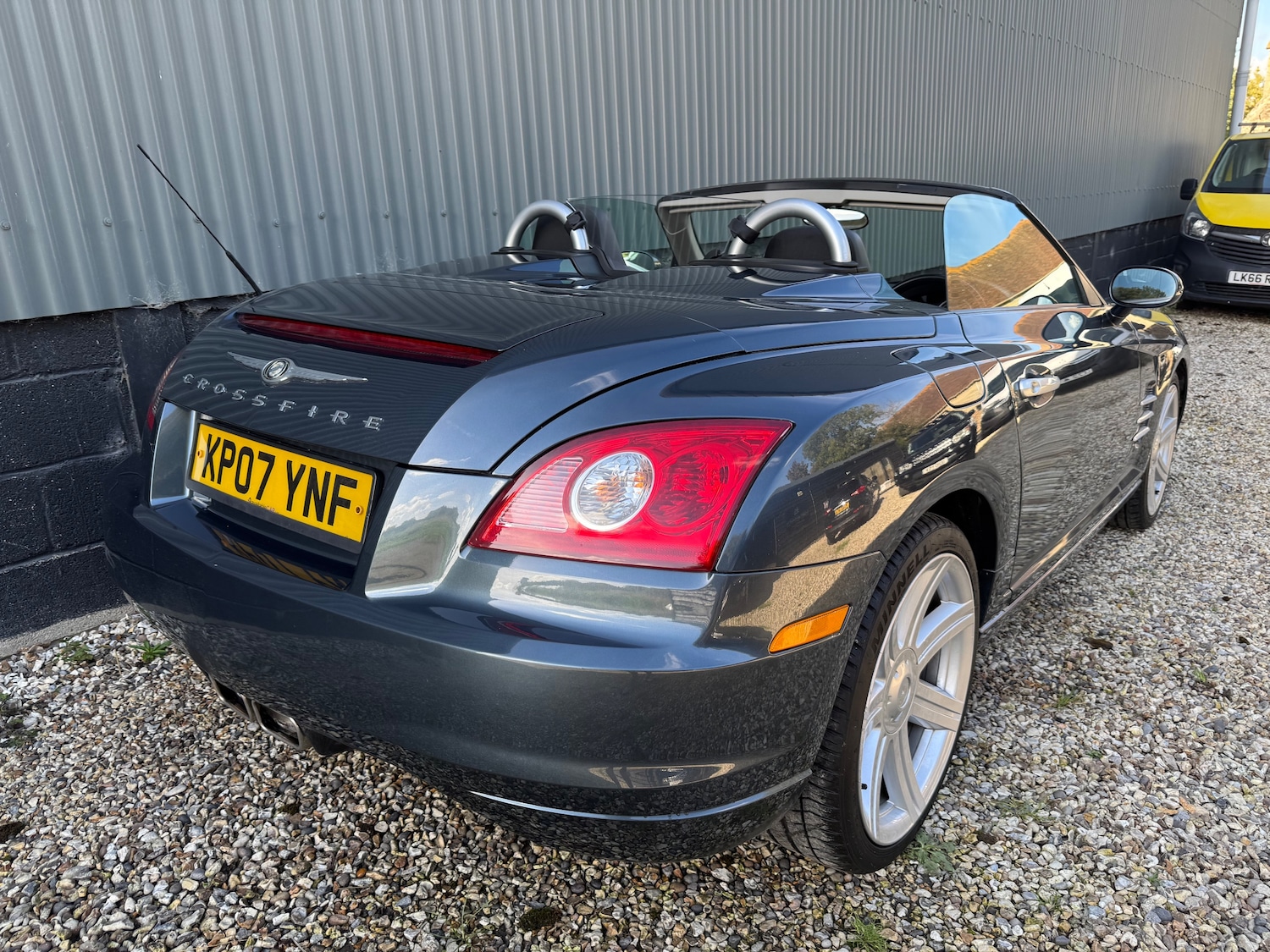 Used Chrysler Crossfire 2007 for sale - 76730234: Photo 5