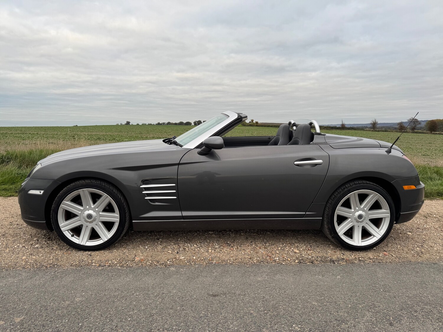 Used Chrysler Crossfire 2004 for sale - 76730231: Photo 15