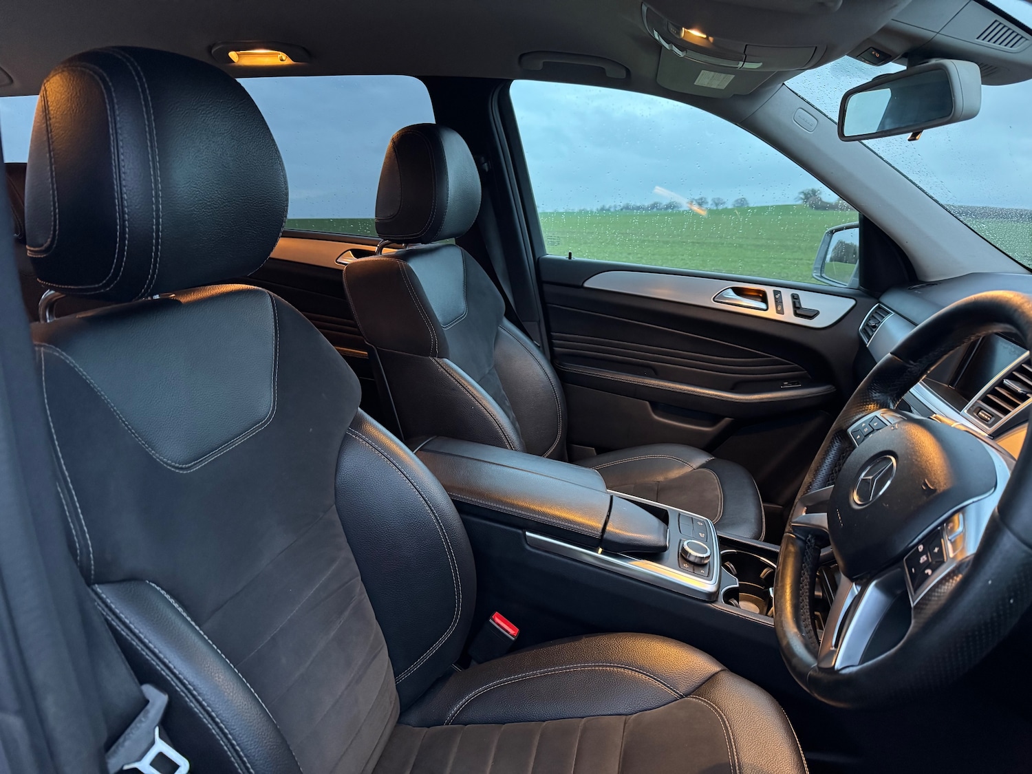 Used Mercedes-Benz M Class 2012 for sale - 77026709: Photo 8