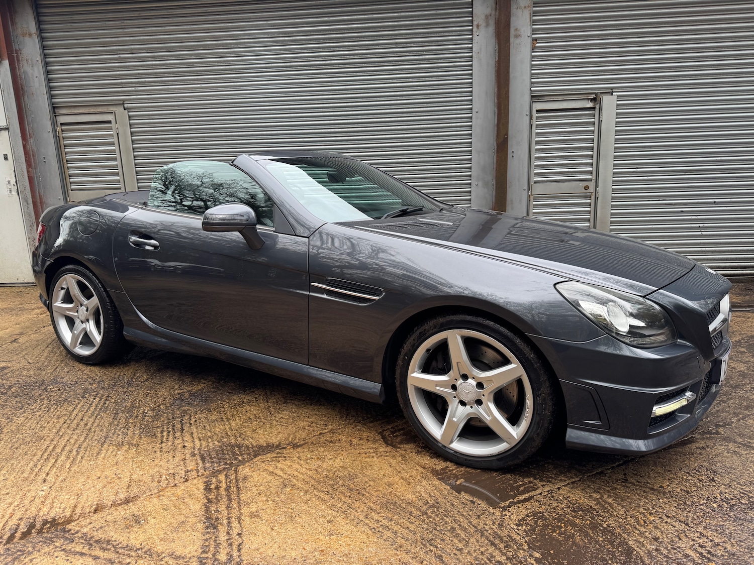Used Mercedes-Benz SLK 2014 for sale - 77493799: Photo 2