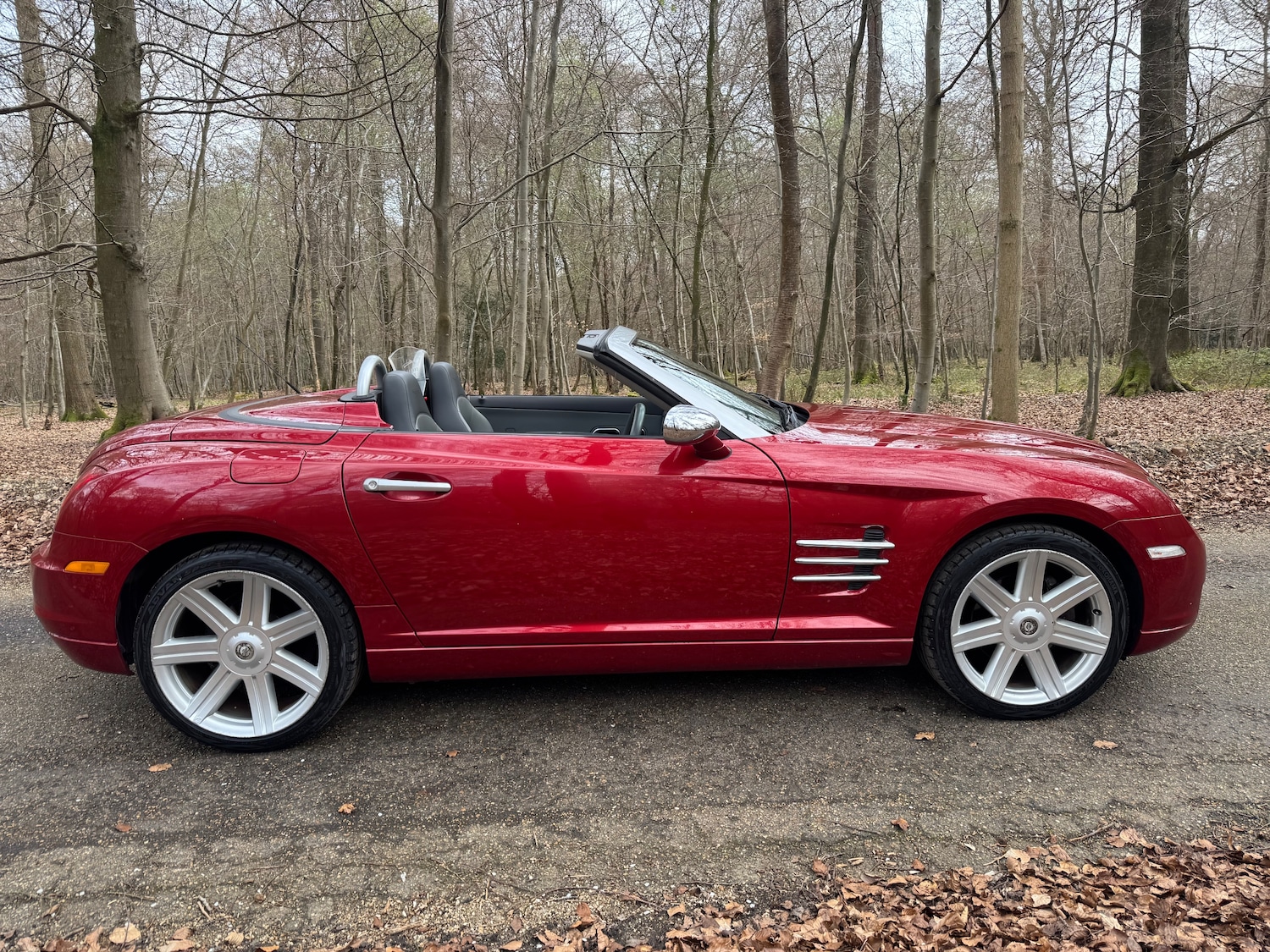 Used Chrysler Crossfire 2005 for sale - 78141939: Photo 3