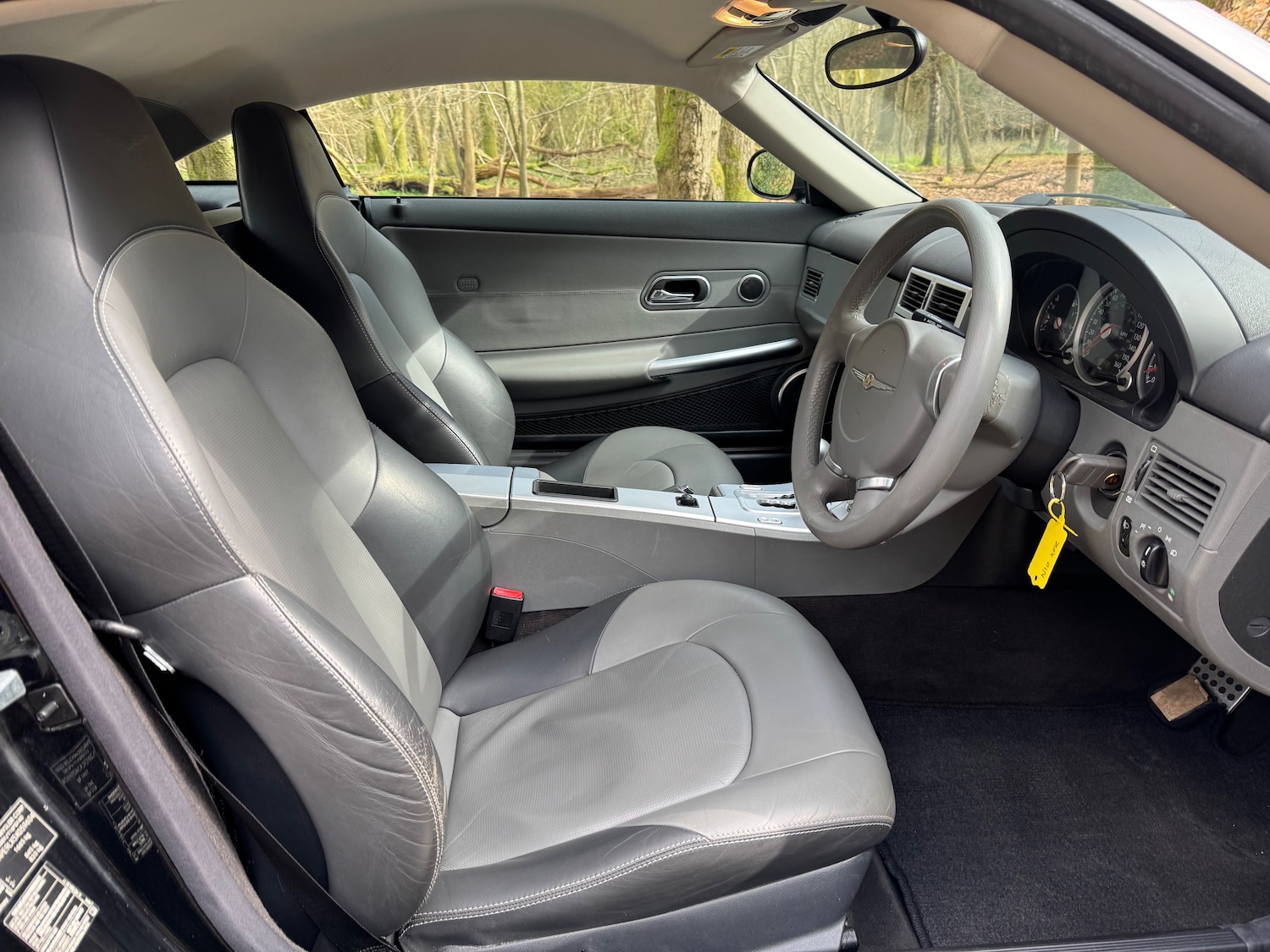 Used Chrysler Crossfire 2006 for sale - 77982998: Photo 6