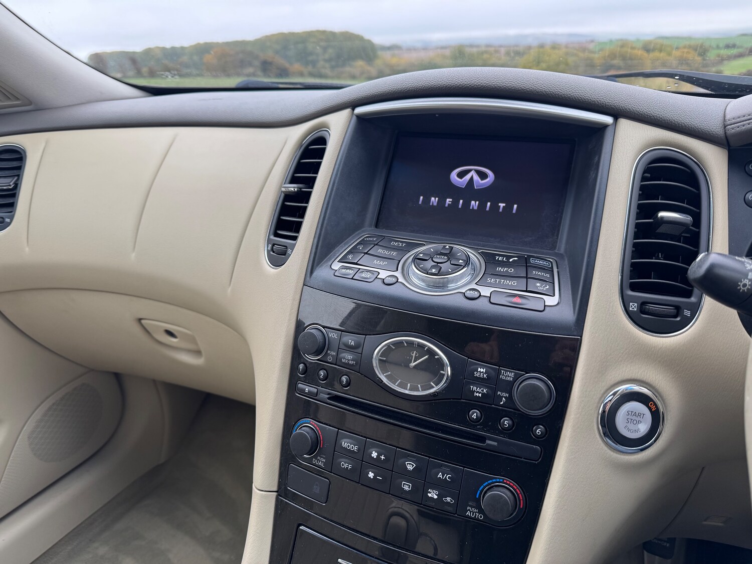 Used Infiniti EX 2012 for sale - 76730229: Photo 28