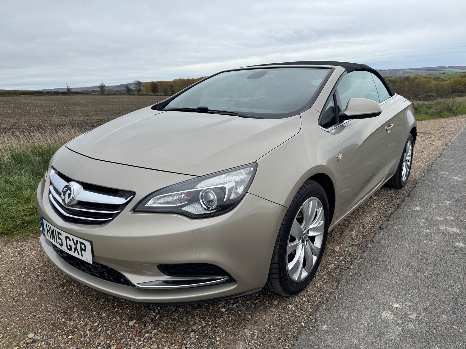 Used Vauxhall Cascada 2015 for sale - 76730236: Photo 18