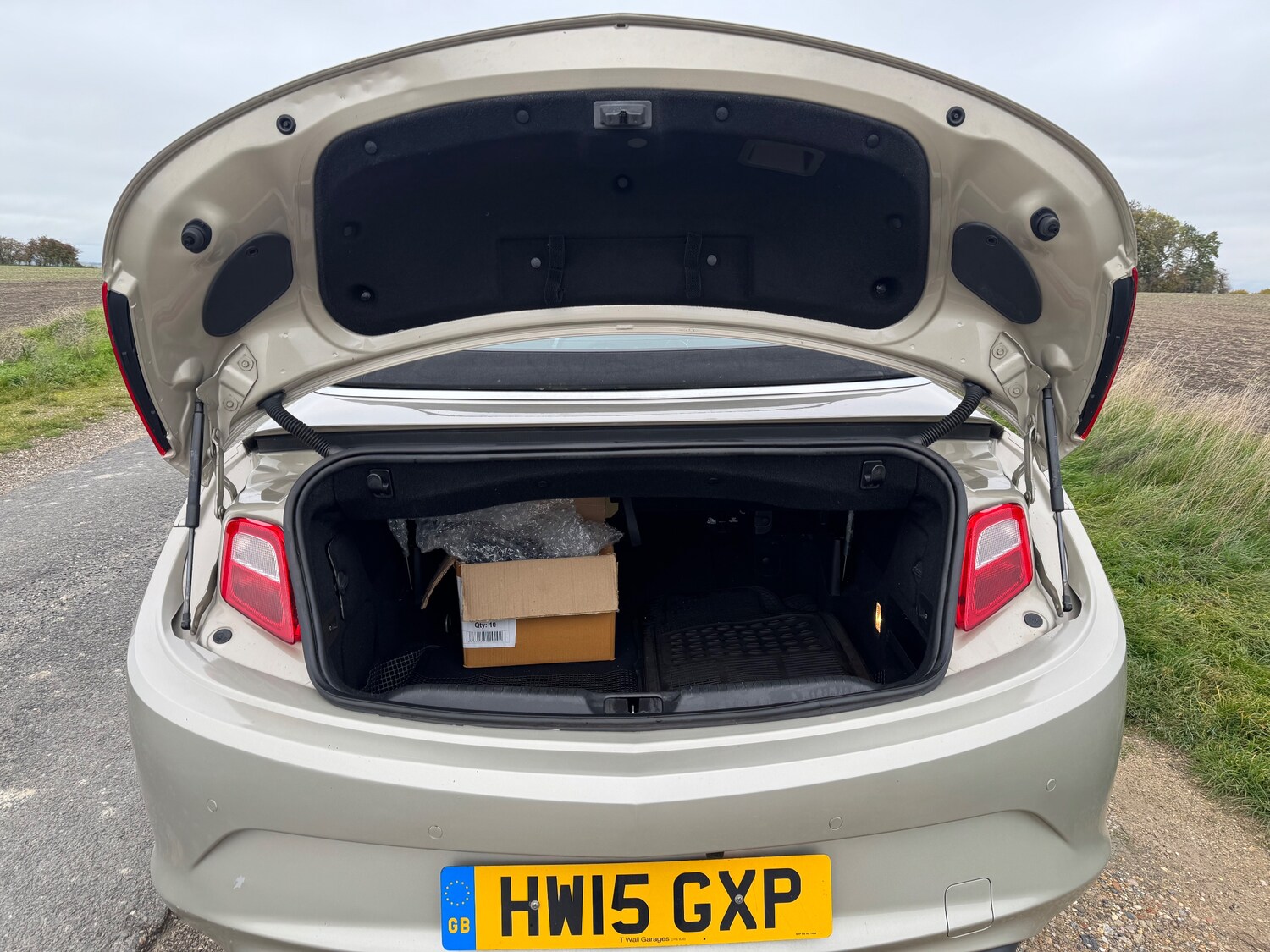 Used Vauxhall Cascada 2015 for sale - 76730236: Photo 28