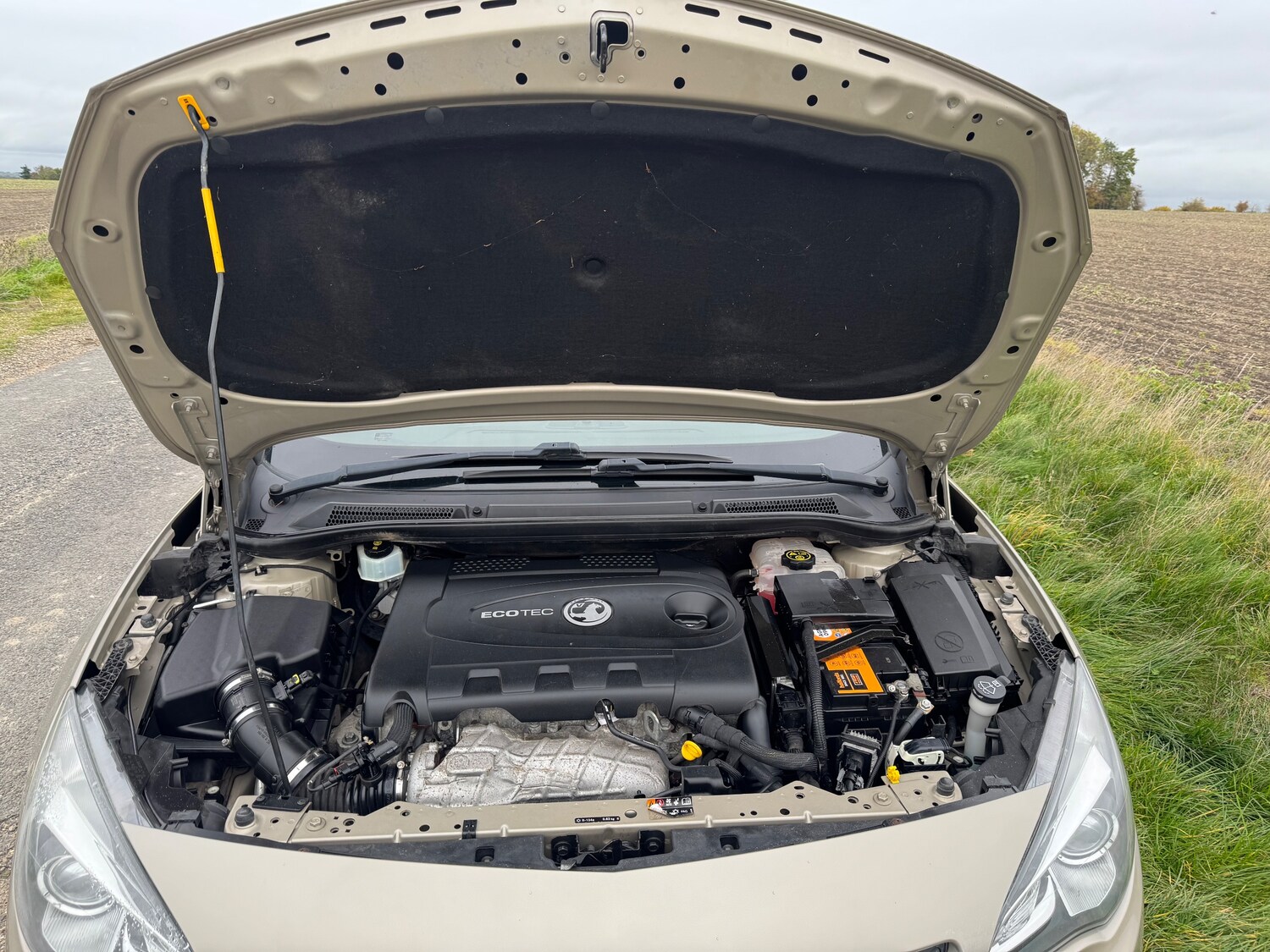 Used Vauxhall Cascada 2015 for sale - 76730236: Photo 37