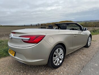 Used Vauxhall Cascada 2015 for sale - 76730236: Photo