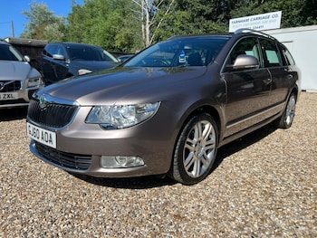 Used Skoda Superb 2010 for sale - 76115254: Photo