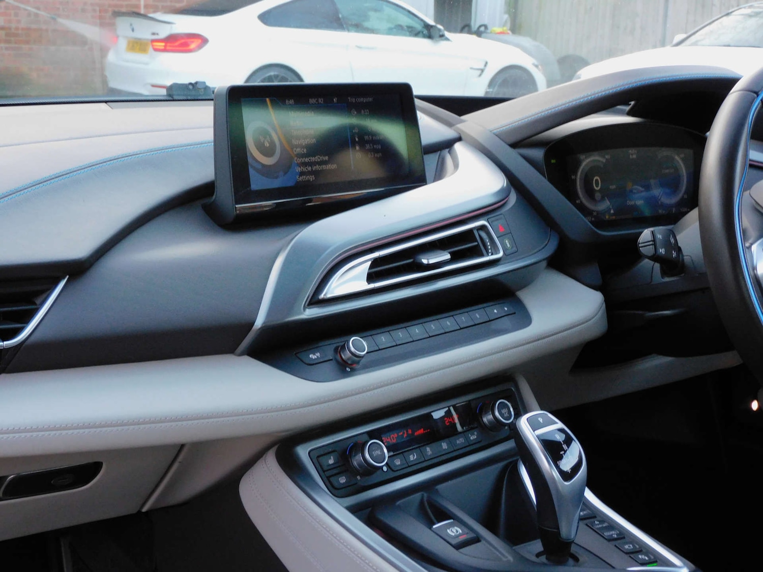 Used BMW i8 2016 for sale - 77045744: Photo 22