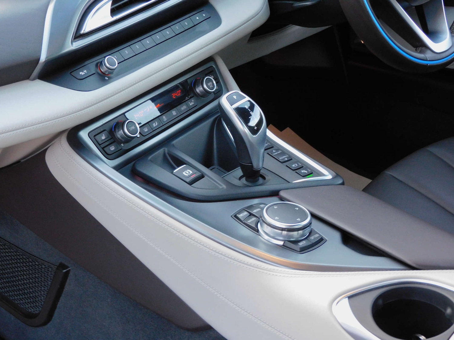 Used BMW i8 2016 for sale - 77045744: Photo 23