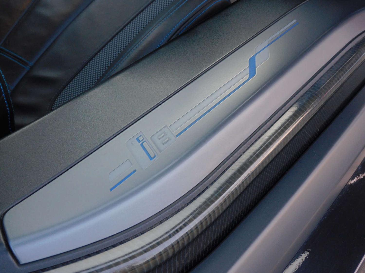 Used BMW i8 2016 for sale - 77045744: Photo 34