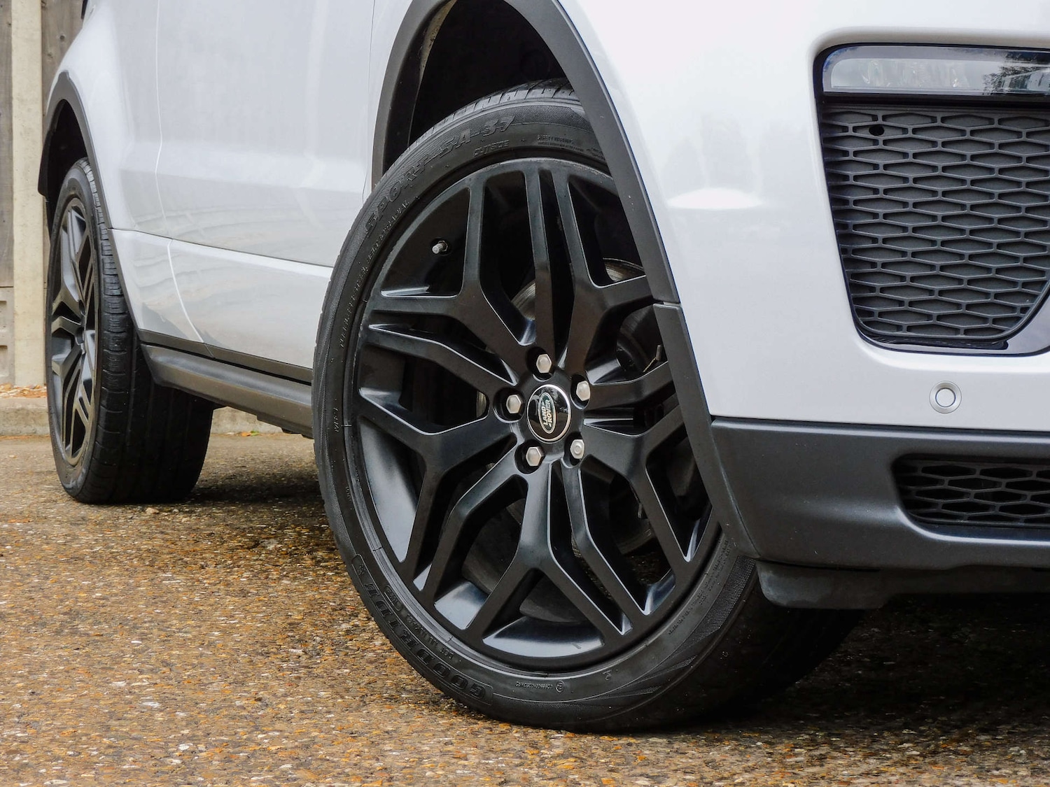 Used Land Rover Range Rover Evoque 2019 for sale - 76599650: Photo 3