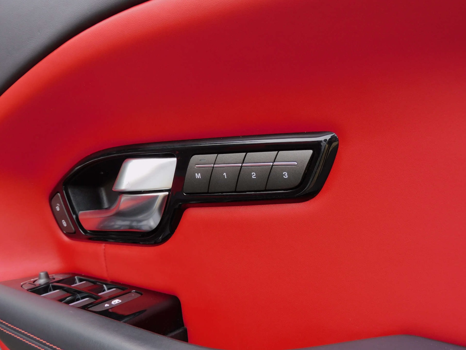 Used Land Rover Range Rover Evoque 2019 for sale - 76599650: Photo 31