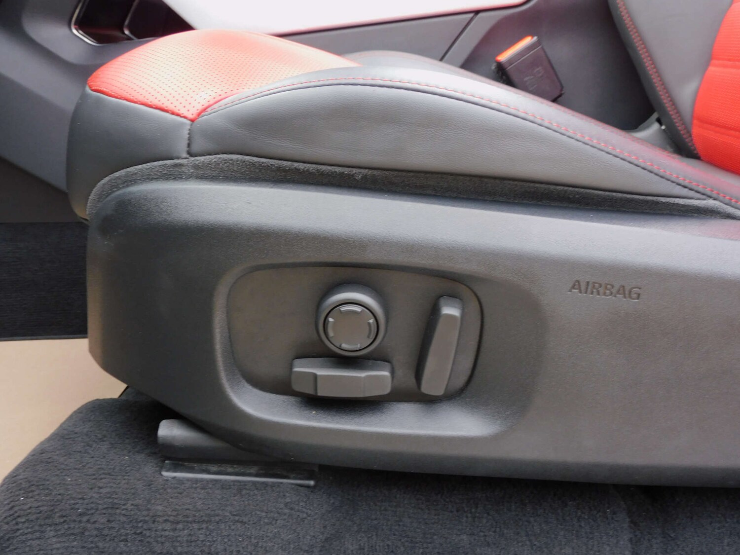 Used Land Rover Range Rover Evoque 2019 for sale - 76599650: Photo 36