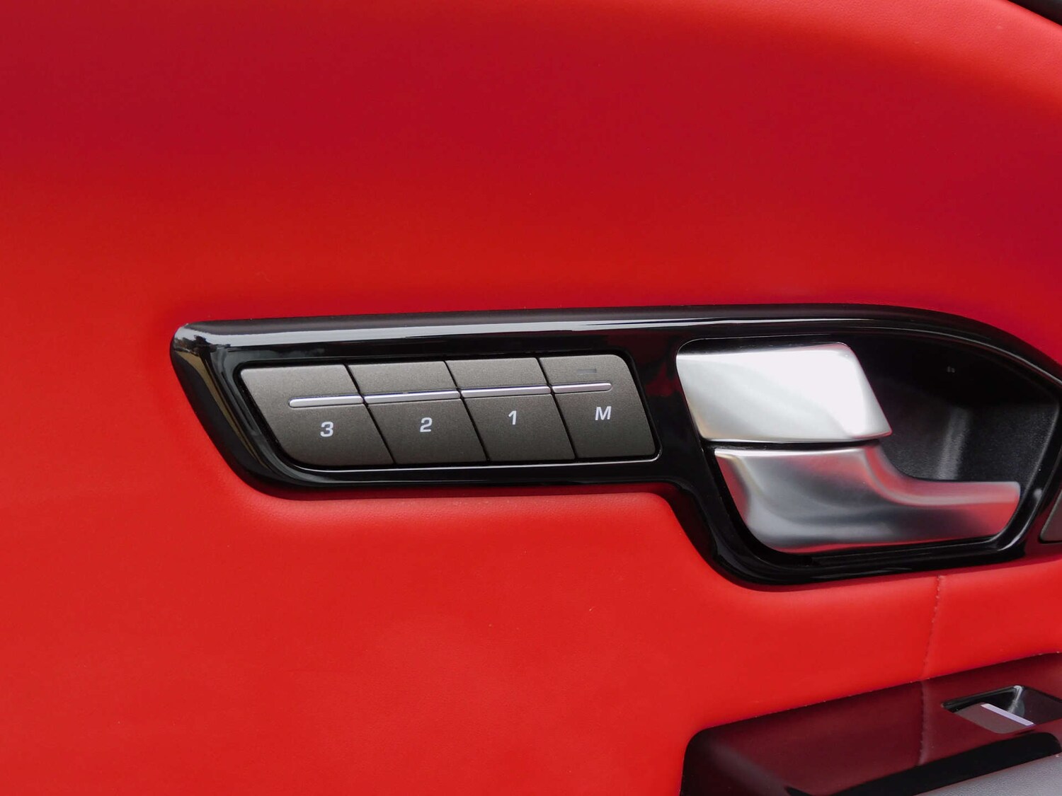 Used Land Rover Range Rover Evoque 2019 for sale - 76599650: Photo 39