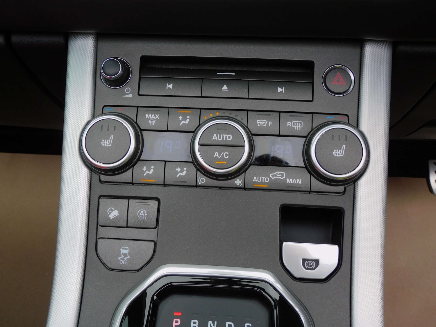 Used Land Rover Range Rover Evoque 2019 for sale - 76599650: Photo 44