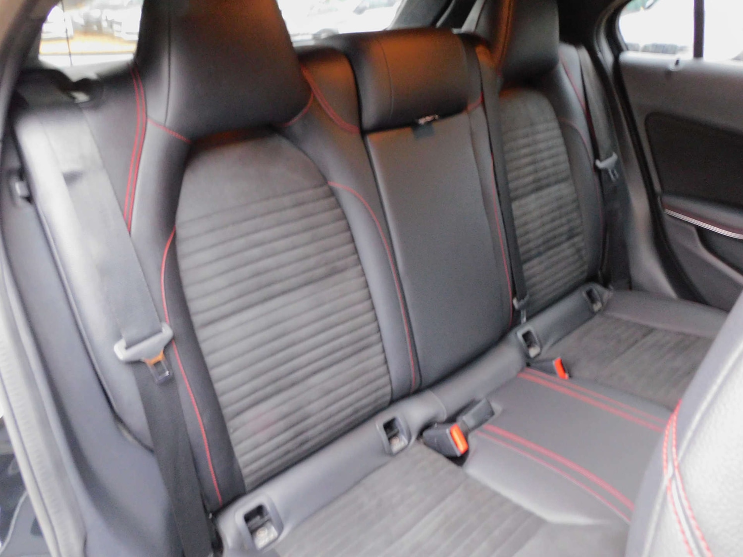 Used Mercedes-Benz A-Class 2017 for sale - 76637960: Photo 29