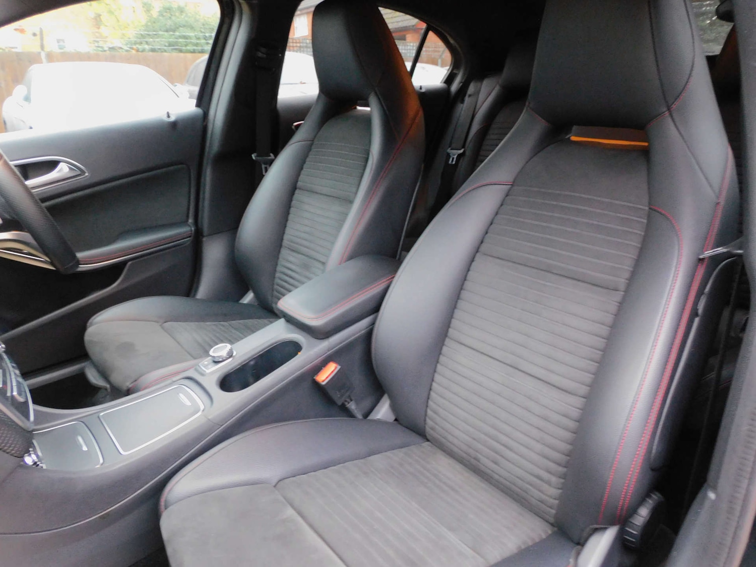 Used Mercedes-Benz A-Class 2017 for sale - 76637960: Photo 35