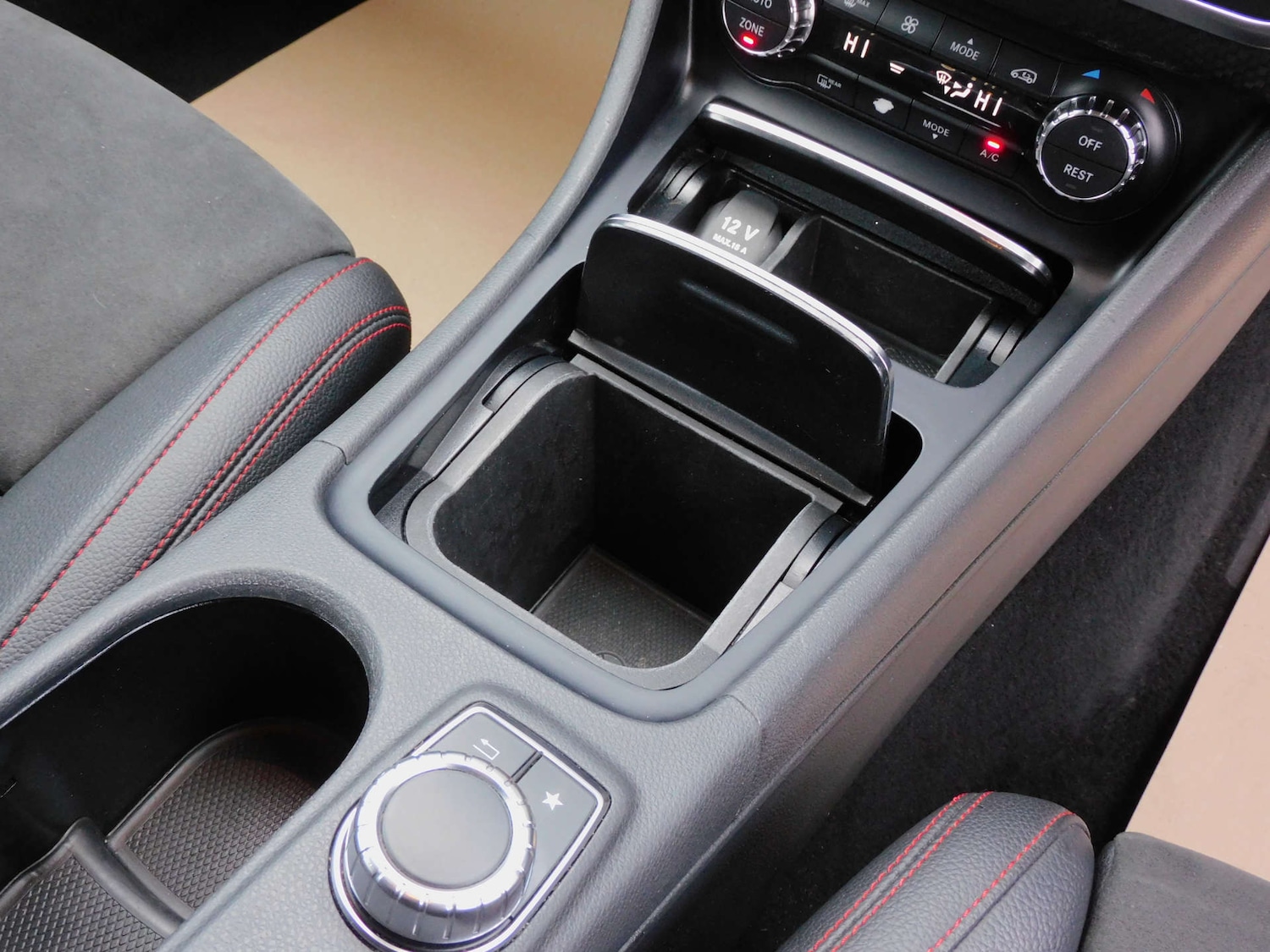 Used Mercedes-Benz A-Class 2017 for sale - 76637960: Photo 40