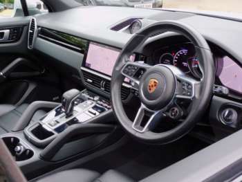 Used Porsche Cayenne 2018 for sale - 74538755: Photo