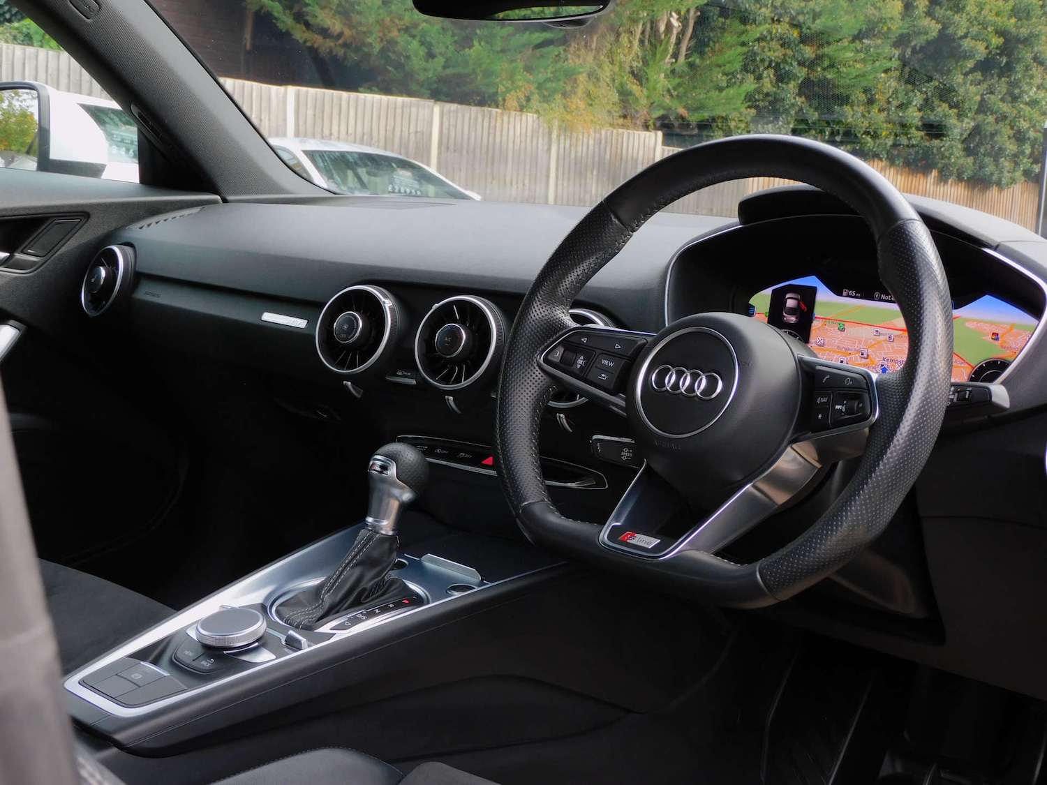 Used Audi TT 2017 for sale - 76416845: Photo 4