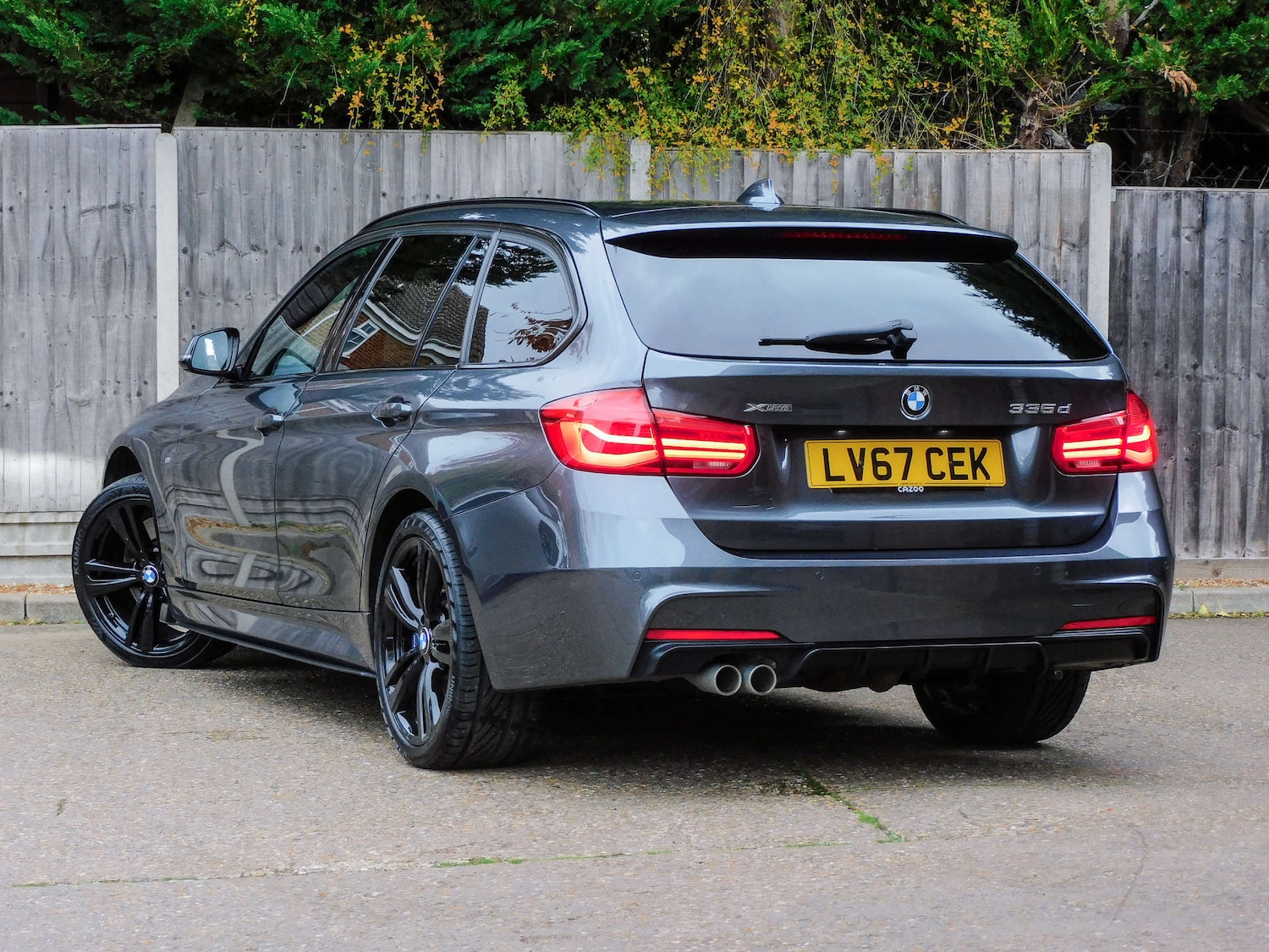 Used BMW 3 Series 2017 for sale - 76462103: Photo 2