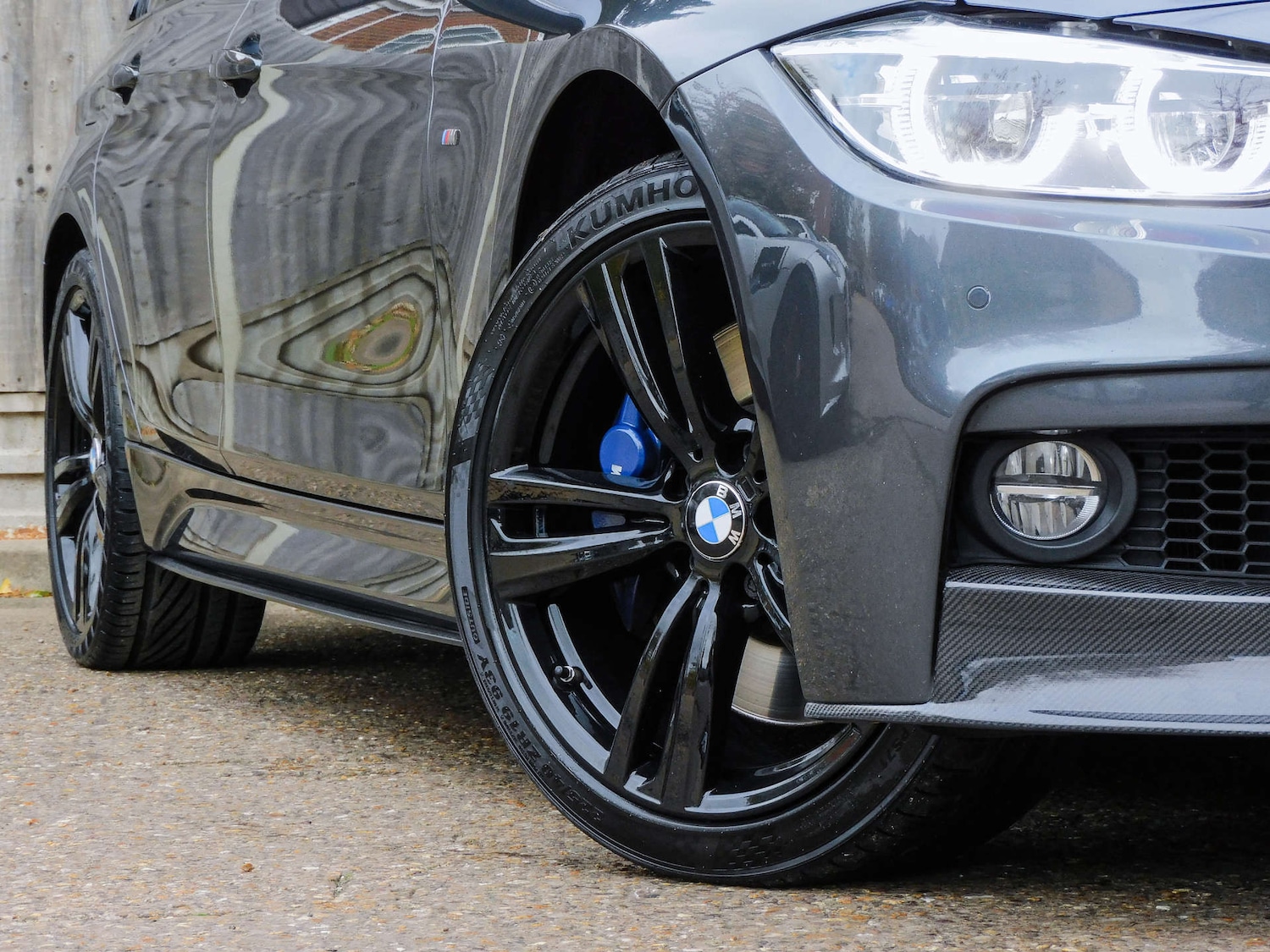 Used BMW 3 Series 2017 for sale - 76462103: Photo 3