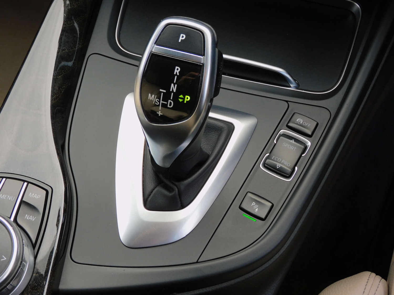 Used BMW 3 Series 2017 for sale - 76462103: Photo 38