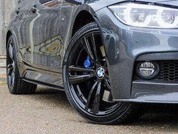 Used BMW 3 Series 2017 for sale - 76462103: Photo