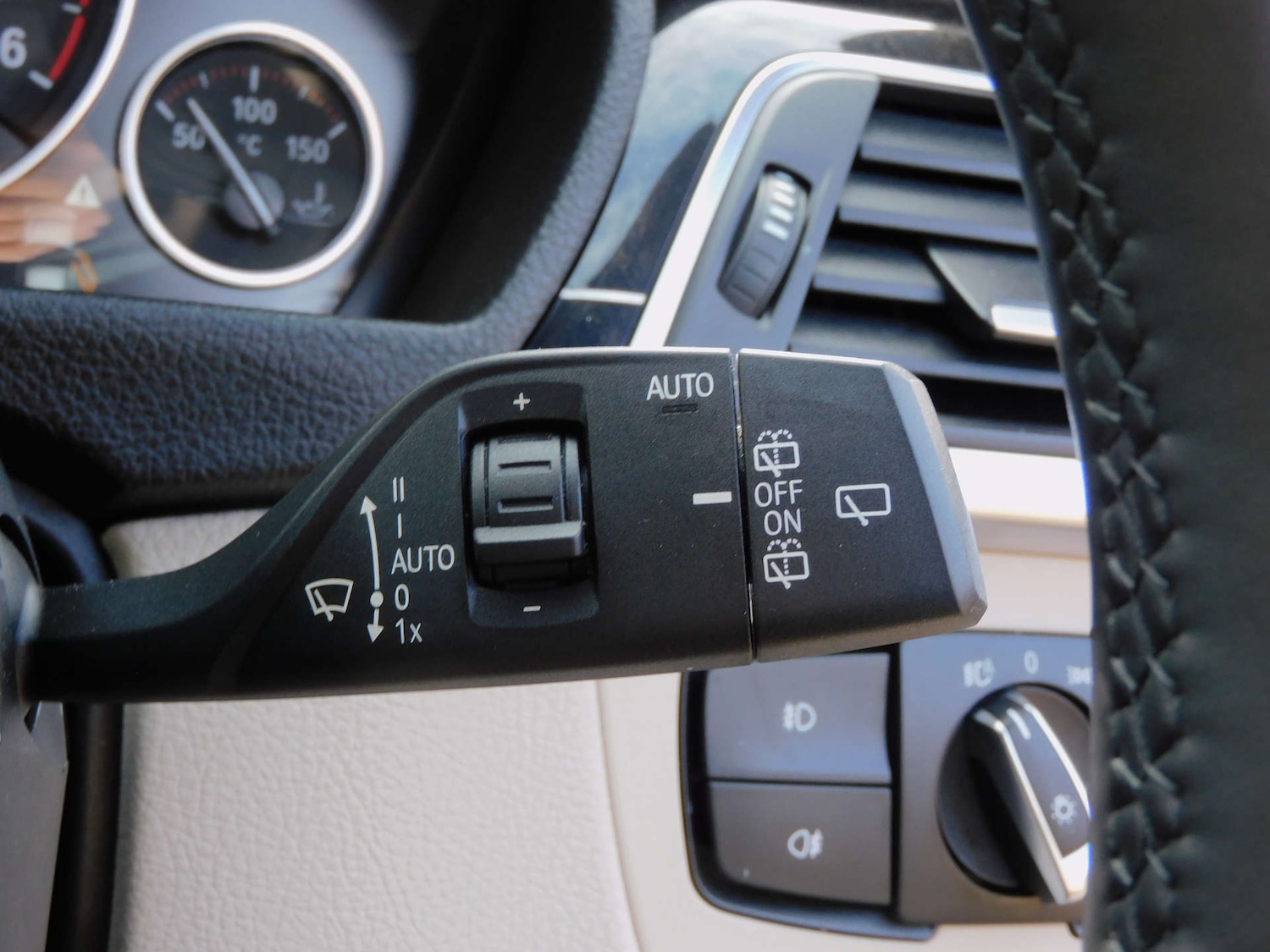 Used BMW 3 Series 2017 for sale - 76462103: Photo 46