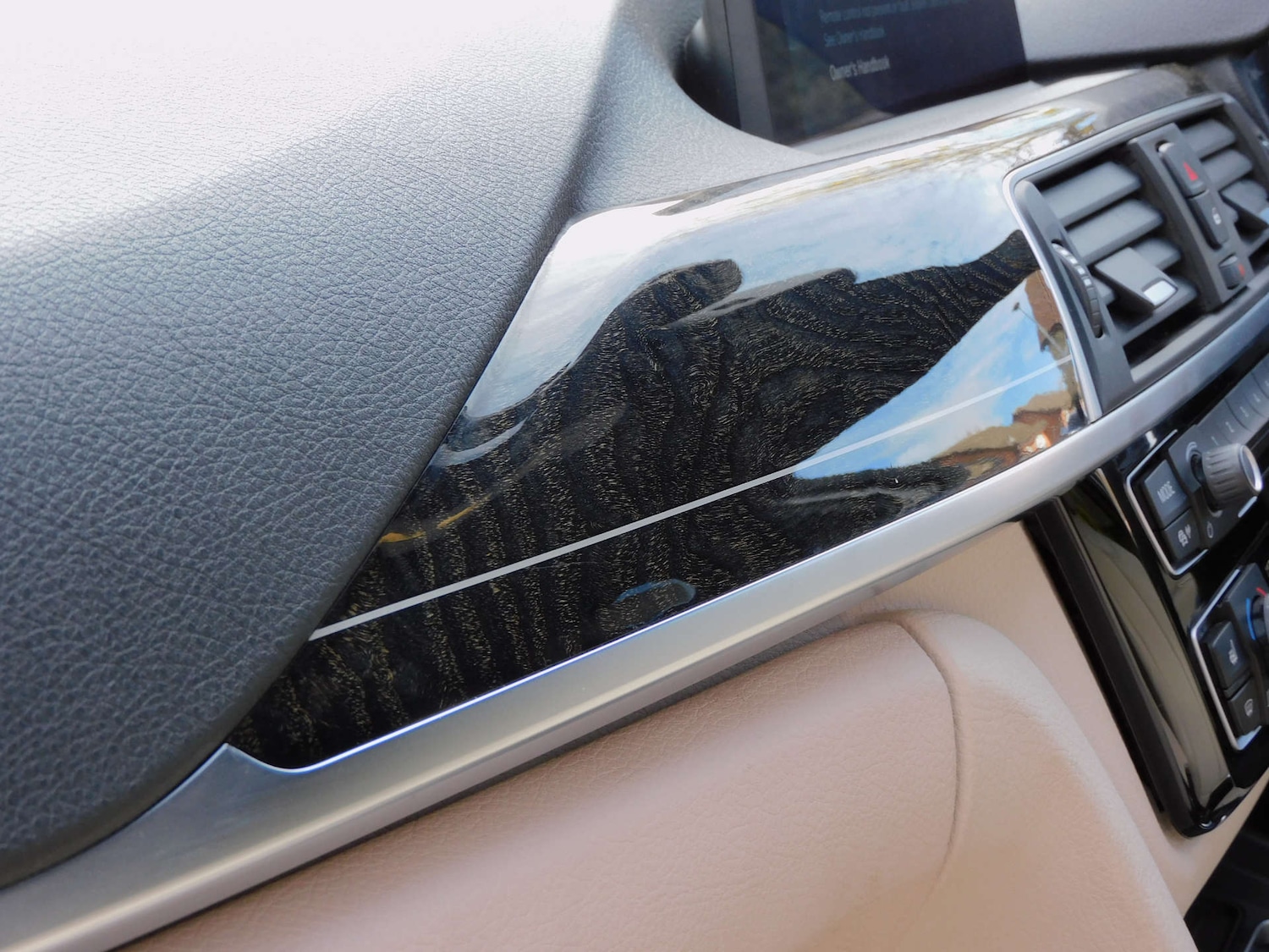 Used BMW 3 Series 2017 for sale - 76462103: Photo 48