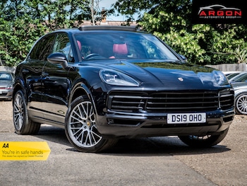 Used Porsche Cayenne 2019 for sale - 79044752: Photo