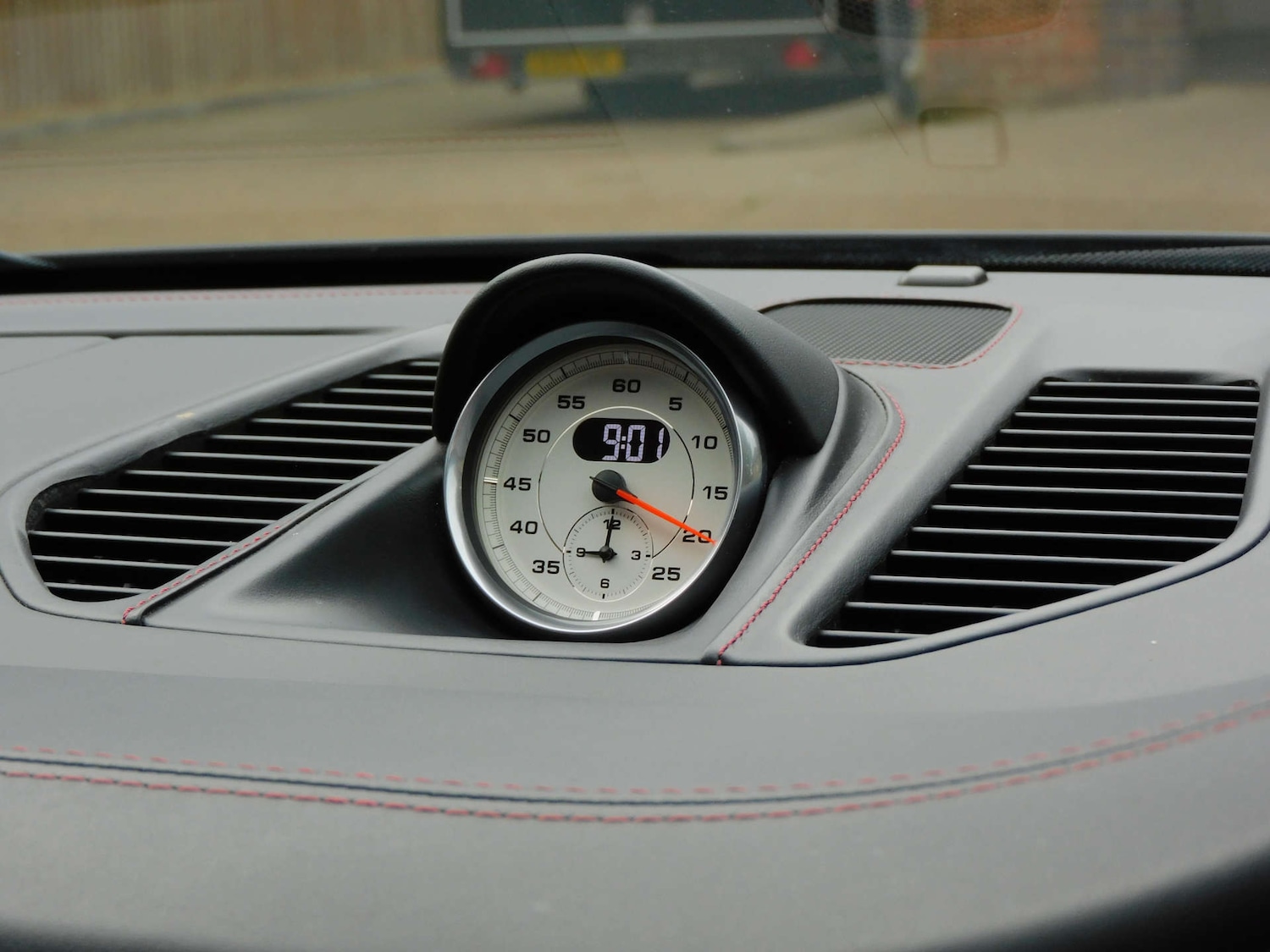 Used Porsche 911 2017 for sale - 76698024: Photo 52