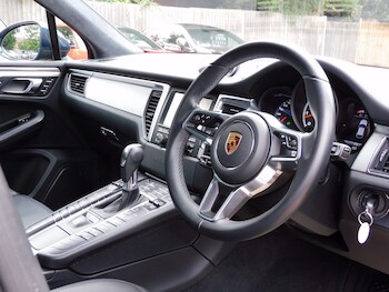 Used Porsche Macan 2015 for sale - 75971121: Photo