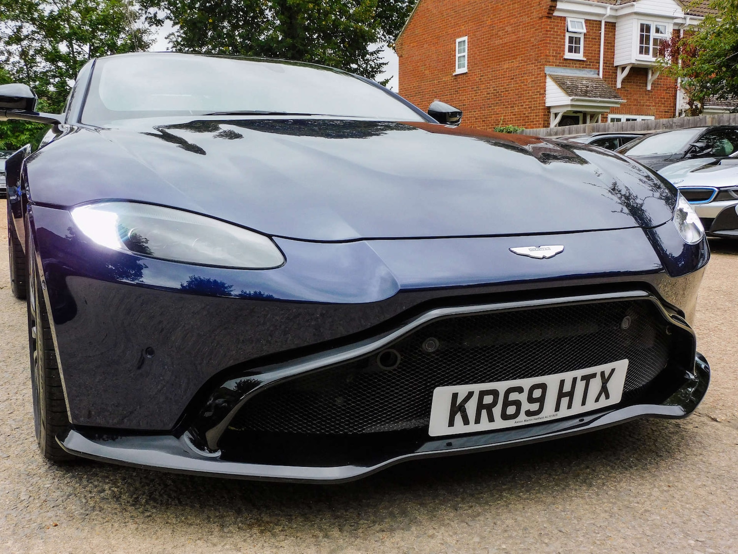 Used Aston Martin Vantage 2019 for sale - 76601142: Photo 11