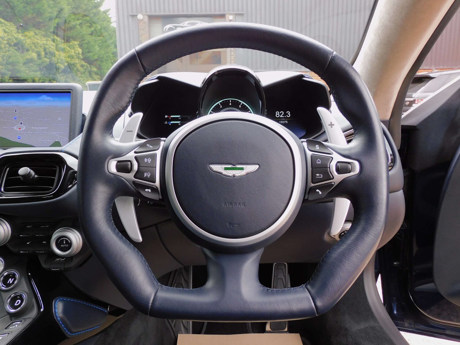 Used Aston Martin Vantage 2019 for sale - 76601142: Photo 46