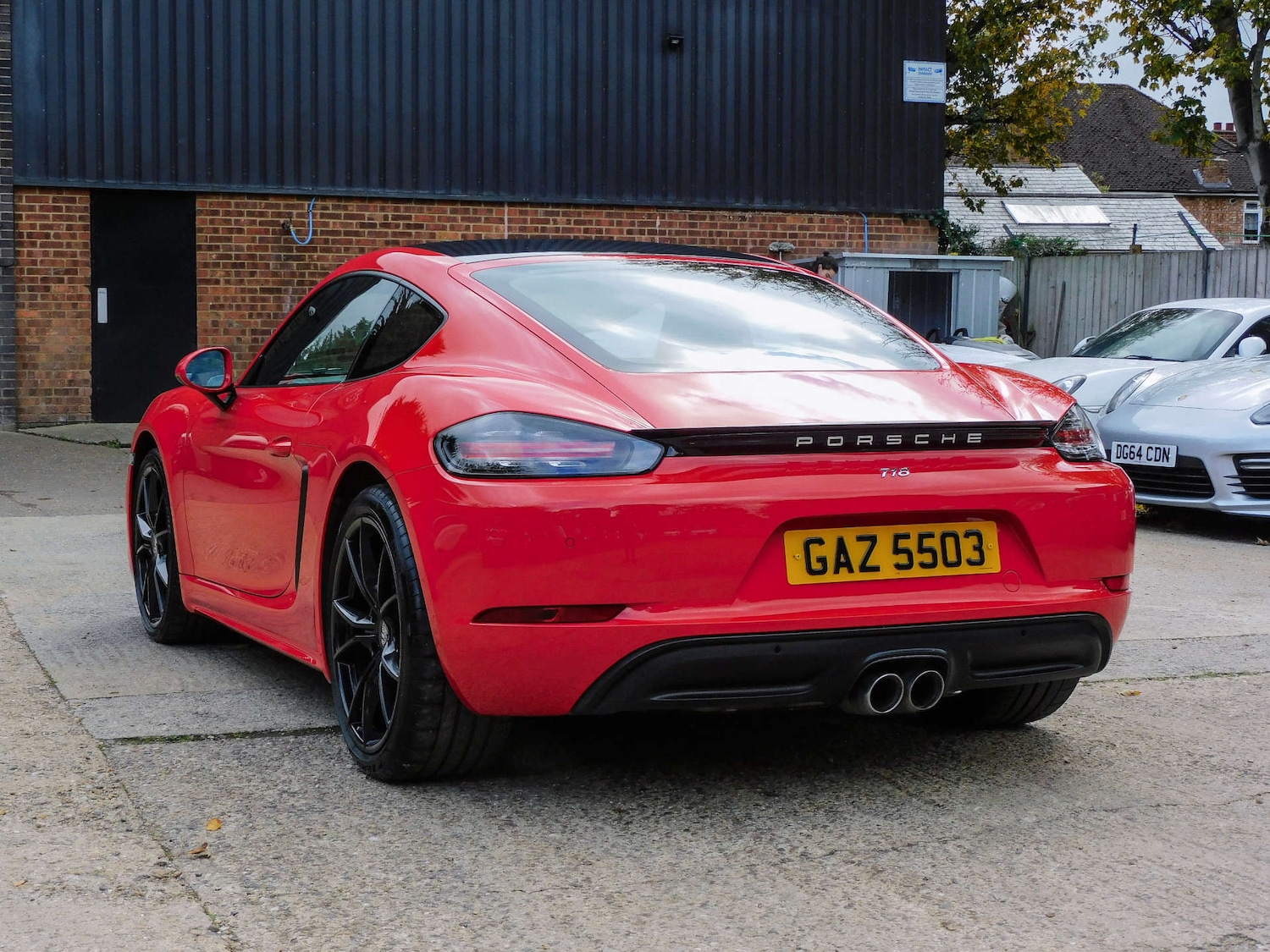 Used Porsche Cayman 2019 for sale - 76385756: Photo 12