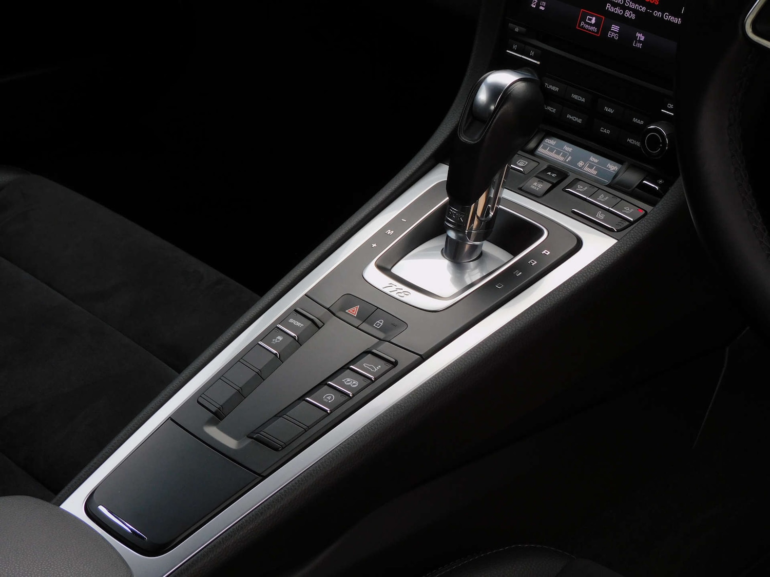 Used Porsche Cayman 2019 for sale - 76385756: Photo 22