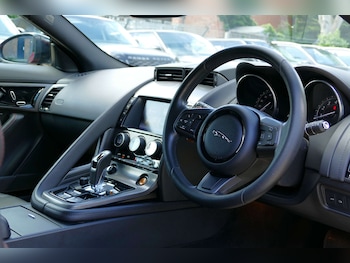 Used Jaguar F-Type 2016 for sale - 78979417: Photo
