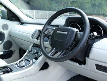 Used Land Rover Range Rover Evoque 2016 for sale - 79461057: Photo