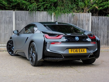 Used BMW i8 2016 for sale - 76144428: Photo 2