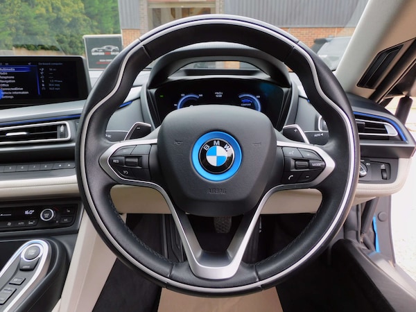 Used BMW i8 2016 for sale - 76144428: Photo 40