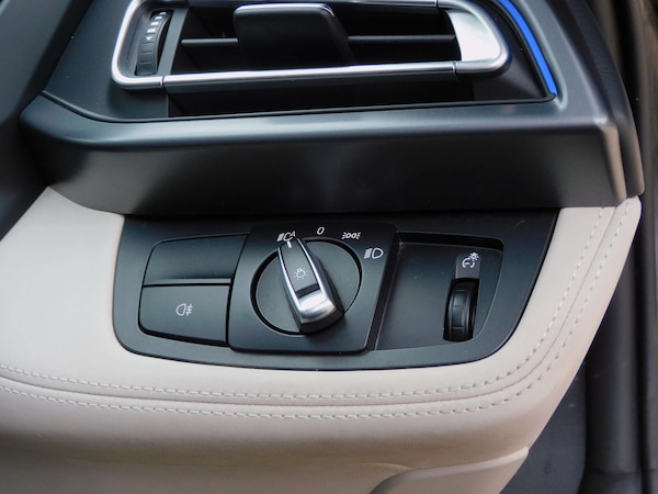 Used BMW i8 2016 for sale - 76144428: Photo 44