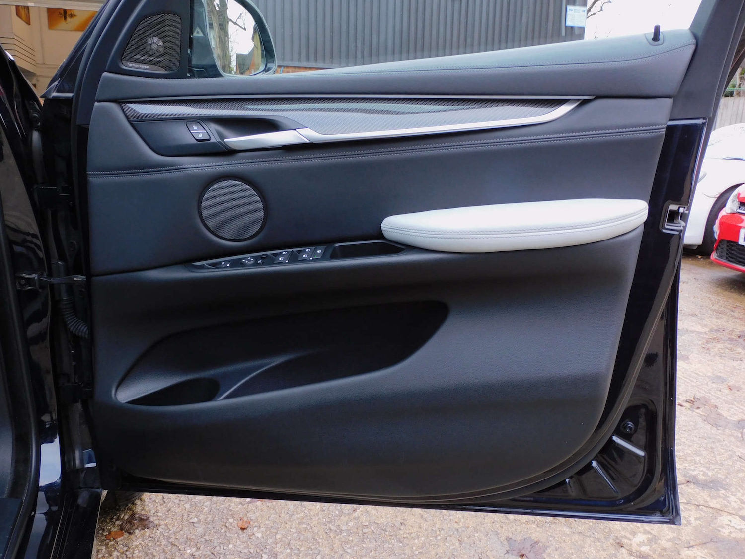 Used BMW x6 M 2017 for sale - 77245109: Photo 26