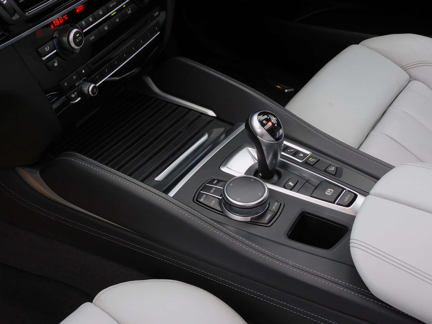 Used BMW x6 M 2017 for sale - 77245109: Photo 34