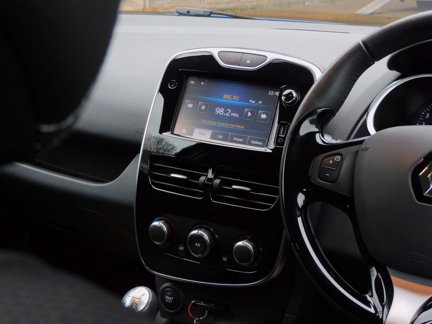 Used Renault Clio 2015 for sale - 77288541: Photo 16